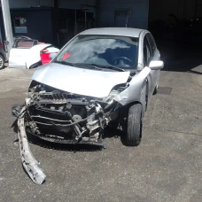 AUTO ZA DIJELOVE Toyota Yaris 2010 1.0