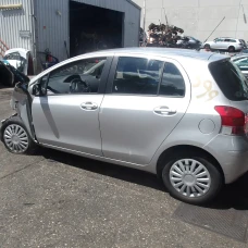 AUTO ZA DIJELOVE Toyota Yaris 2010 1.0