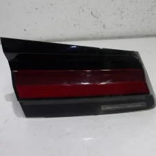 ŠTOP SVIJETLO LIJEVA BMW 5 2024 520 6321-8493815
