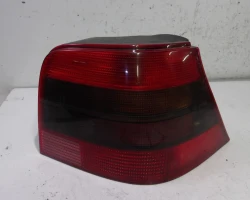 ŠTOP SVIJETLO DESNA Volkswagen Golf 2002 1.6