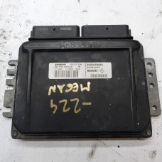RAČUNALNIK MOTORA Renault MEGANE 2001 1.4 16V COUPE 8200059086