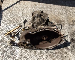 MIJENJAČ Opel Corsa 2011 1.2 16V 55566124