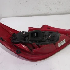 ŠTOP SVIJETLO DESNA Opel Corsa 2011 1.2 16V 13186351