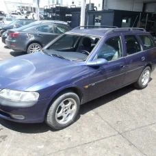 AUTO ZA DIJELOVE Opel Vectra 1997 1.8 SW