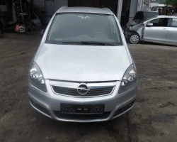 AUTO ZA DIJELOVE Opel Zafira 2011 1.7 DTI