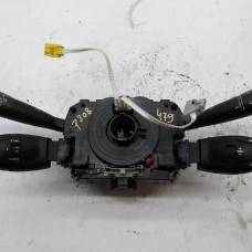 RUČICA POD VOLANOM Peugeot 308 2012 1.6 98016686xt