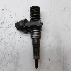 INJEKTOR Volkswagen Passat 2007 1.9 TDI VARIANT 0414720313