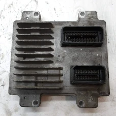 RAČUNALNIK MOTORA Opel Astra 2012 1.6 12647212