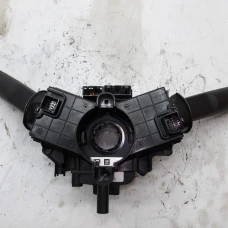 RUČICA POD VOLANOM Opel Astra 2012 1.6