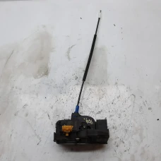 MEHANIZAM ZAKLJUČAVANJA PREDNJA LIJEVA Opel Astra 2012 1.6 13579522