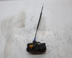 MEHANIZAM ZAKLJUČAVANJA PREDNJA LIJEVA Opel Astra 2012 1.6 13579522