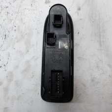 PREKIDAČ STAKLA Peugeot 308 2012 1.6 96644917xt