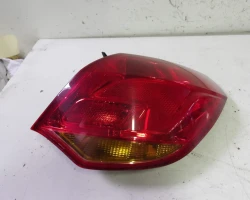 ŠTOP SVIJETLO DESNA Opel Astra 2012 1.6 13306454