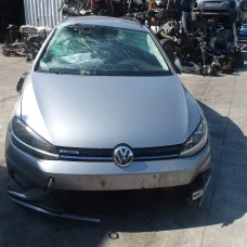 AUTO ZA DIJELOVE Volkswagen Golf 2021 1.5 TSI AUT. VARIANT