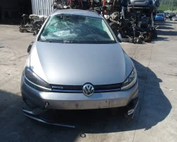 AUTO ZA DIJELOVE Volkswagen Golf 2021 1.5 TSI AUT. VARIANT