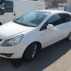 AUTO ZA DIJELOVE Opel Corsa 2010 1.4