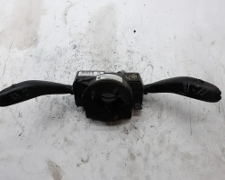RUČICA POD VOLANOM Volkswagen Polo 2010 1.2 6q0953503ej