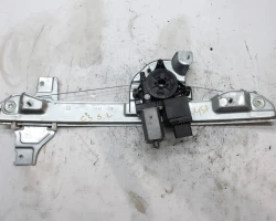 MEHANIZAM STAKLA PREDNJA LIJEVA Citroën C3 2018 1.2 9813093480 9813022580