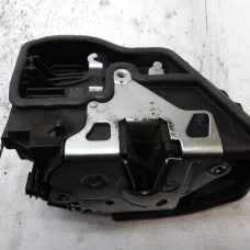 MEHANIZAM ZAKLJUČAVANJA ZADAJ DESNA BMW X 2010 X1 SDRIVE 18D AUT. 51227229460