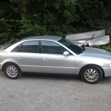 AUTO ZA DIJELOVE Audi A4, S4 1999 1.9 TDI