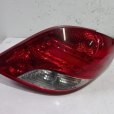 ŠTOP SVIJETLO DESNA Peugeot 207 2010 1.4 HDI 9686565980 ŠTOP SVIJETLO DESNA Peugeot 207 2010 1.4 HDI 9686565980