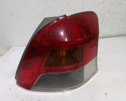 ŠTOP SVIJETLO DESNA Toyota Yaris 2010 1.0 815510D250