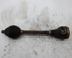 POLUOSOVINA PREDNJA LIJEVA Volkswagen Golf 2016 VII. 1.6 TDI VARIANT 3Q0998281 8V0615423