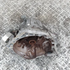 MIJENJAČ Toyota Yaris 2010 1.0 303000D070