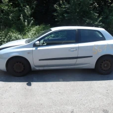 AUTO ZA DIJELOVE Fiat Stilo 2003 1.6