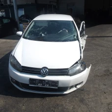 AUTO ZA DIJELOVE Volkswagen Golf 2010 1.6 TDI