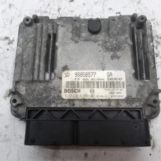 RAČUNALNIK MOTORA Opel Antara 2007 2.0 DT 16V 96858577 0281014296