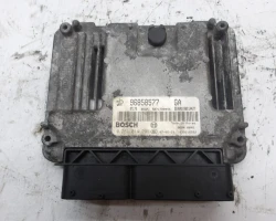 RAČUNALNIK MOTORA Opel Antara 2007 2.0 DT 16V 96858577 0281014296