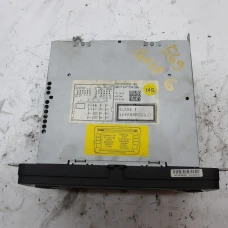 RADIO Volkswagen Golf 2010 VI. 1.6 TDI 3c8035195