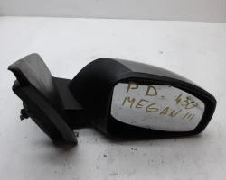 OGLEDALO DESNO Renault MEGANE III  2011 1.5 DCI GRANDTOUR
